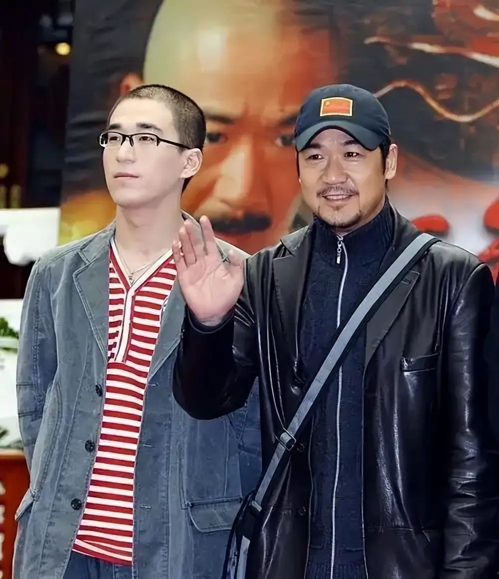 张国立 娱乐圈大佬_张国立儿子张默现状_张国立儿子张默吸毒事件