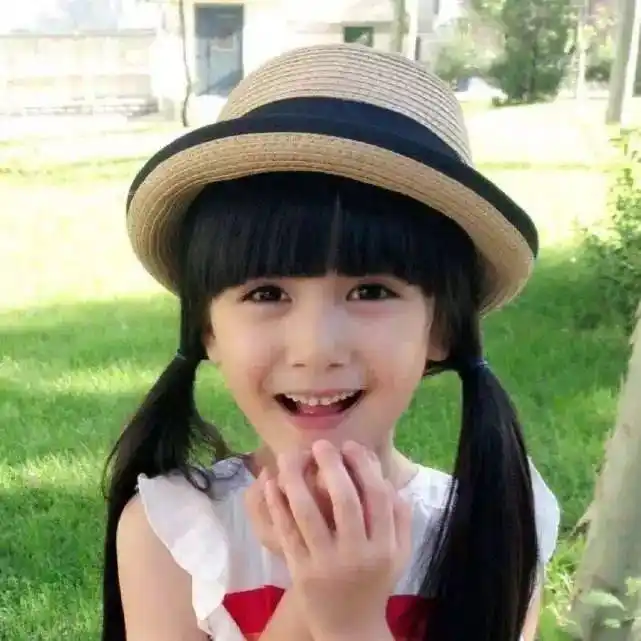 娱乐圈公认最美的童星_张子枫刘楚恬介绍_中国最漂亮的童星